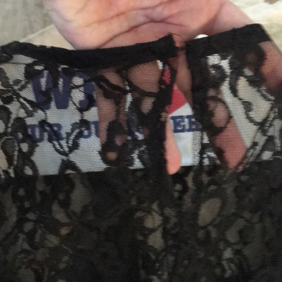 Dress - Picture 5 of 7